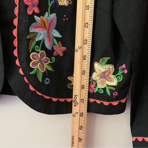 Peter Martin Black Linen Embroidered Floral Boho Short Open Jacket SZ 10 Cottage - Picture 13 of 13